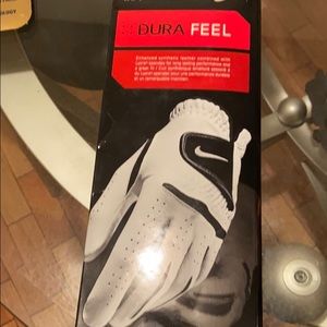 Golf gloves nike